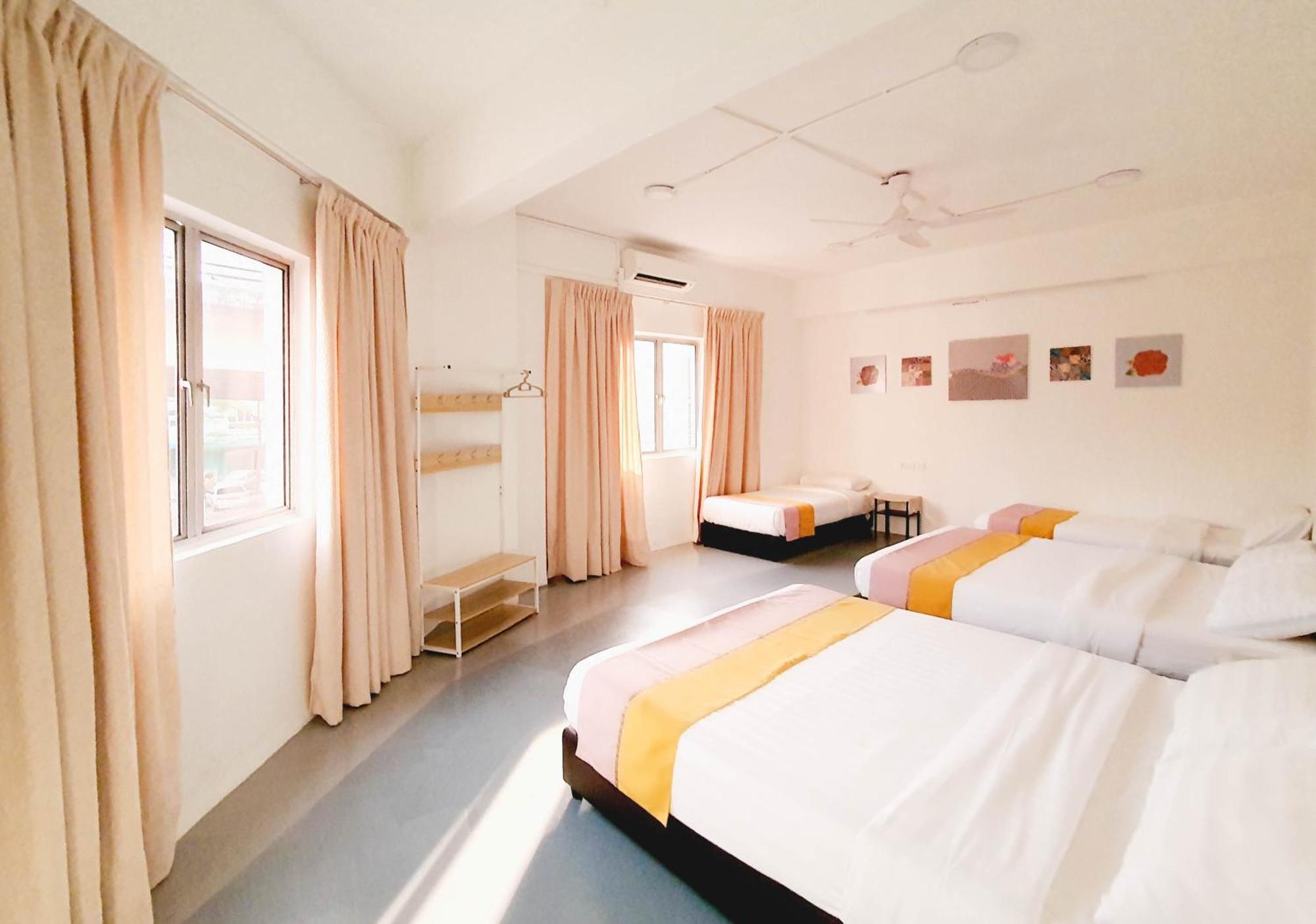"Cloth Art Homestay" 4 Min Walk To Car Free Zone By Shine Stay Malacca Extérieur photo